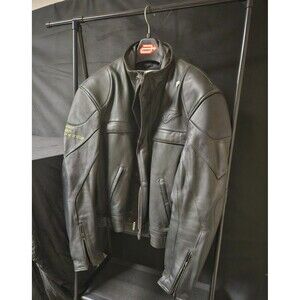 TEKNIC PADDED BLACK LEATHER RACING JACKET SIZE 44/54  IN GREAT CONDITON